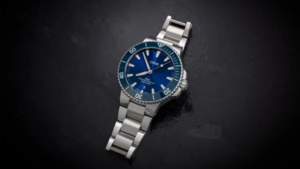 Aquis Date 41.5mm (2024)